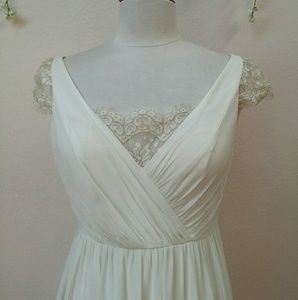 Womens wedding bridal dress